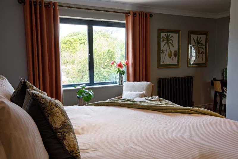 The Albion Hotel Freshwater Buitenkant foto